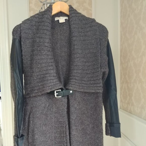 Cardigan - Picture 2 of 5